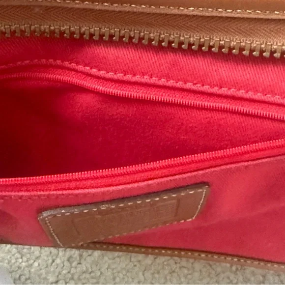 VINTAGE COACH BAG - Picture 11 of 11